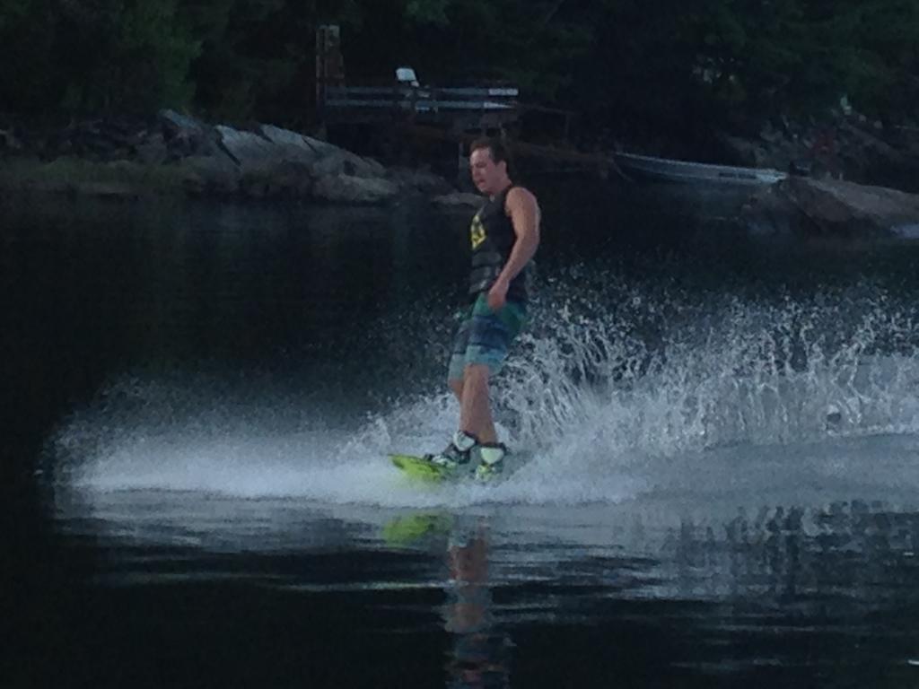 Little Hawk Resort & Marina Algonquin Highlands ภายนอก รูปภาพ
